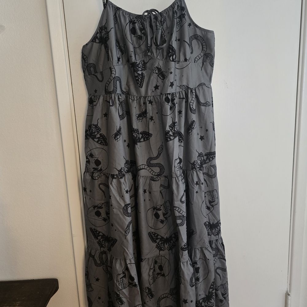 ROMWE Charcoal Dress with Ebony Design